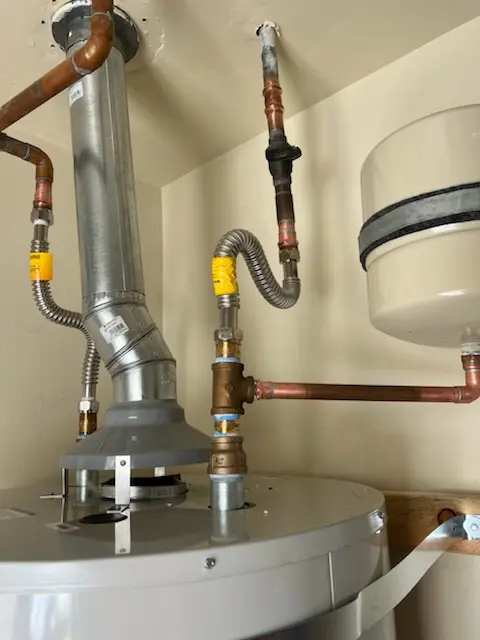 Water heater installation and plumbing repair in Smith Lake
